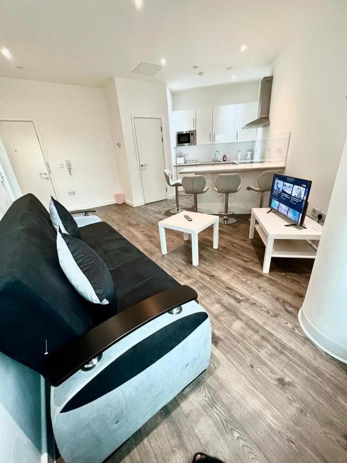 Immaculate Flat In West Croydon 아파트 외부 사진